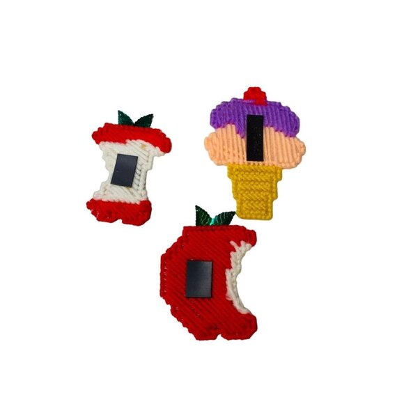 Handmade Vintage 1980s Plastic Cross Stitch Magnets Apple Ice Cream Cone Lot of - Picture 7 of 7